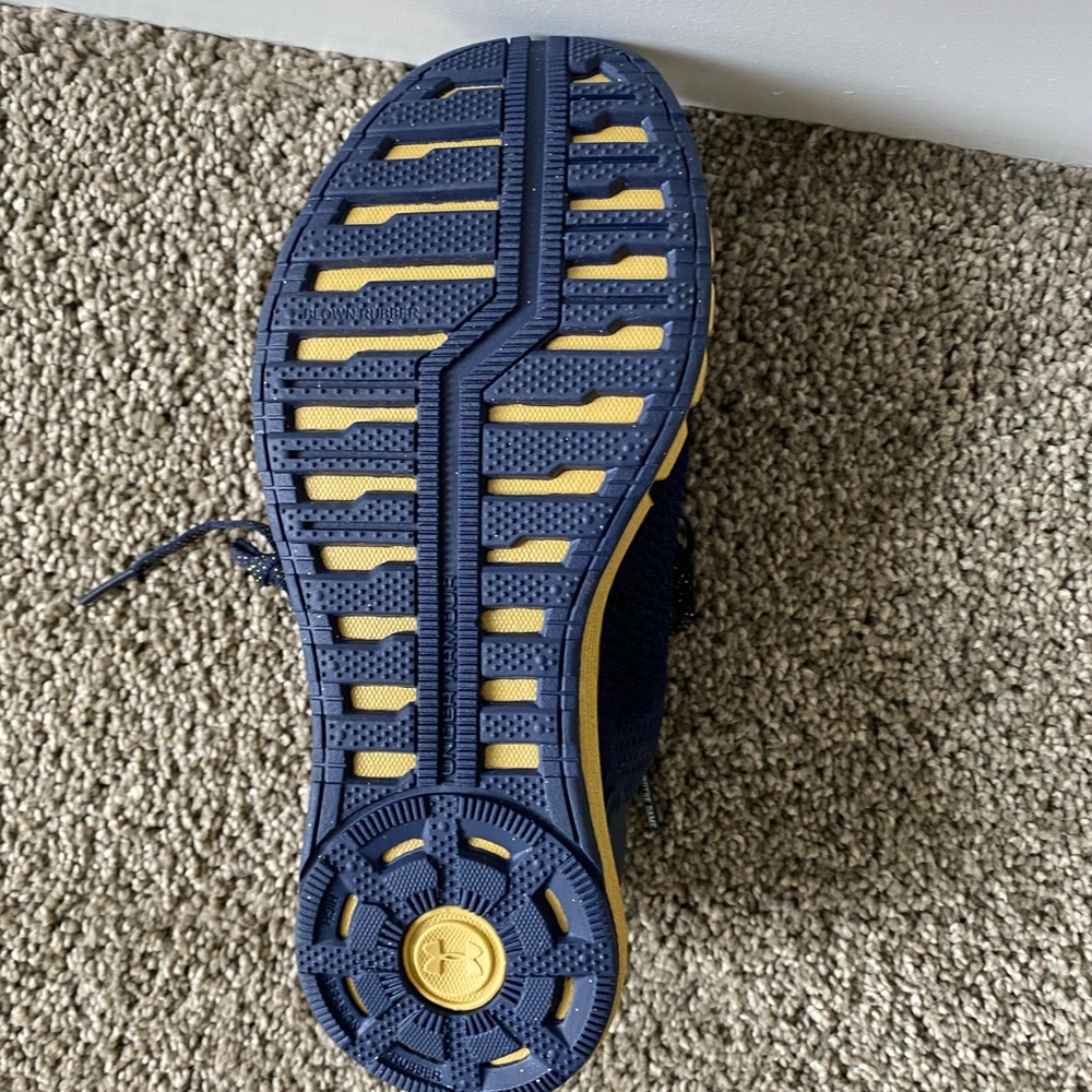 Under Armour Notre dame running shoes